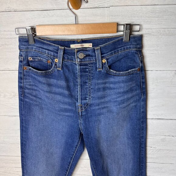 Levis Jeans Womens Size 28 Wedgie Straight Medium Wash Button Fly Stretch - Picture 8 of 16
